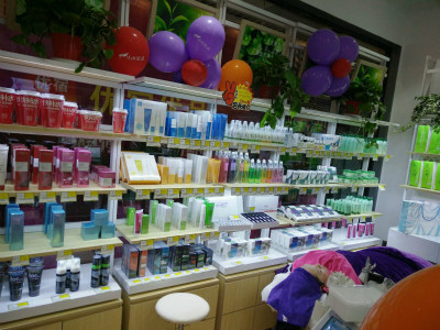 小资生活化妆品加盟 开启美妆零售新篇章的机遇与挑战